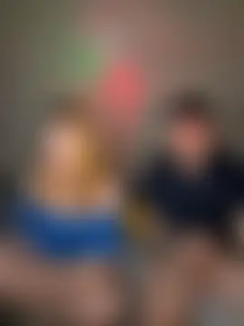 ToxyFoxyy élő szexkamerás műsora