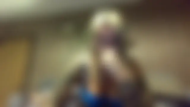 poppyinga1's Live Sex Cam Show