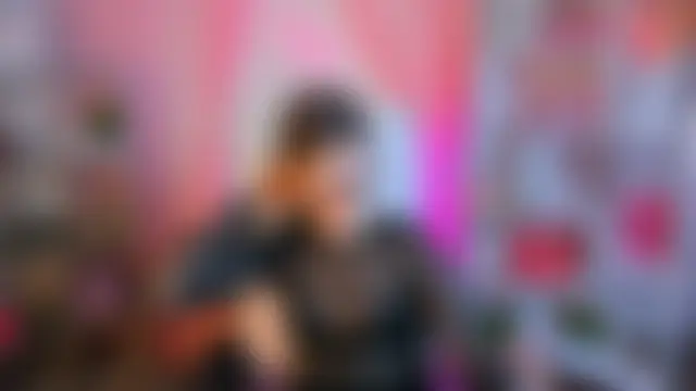 CelestineMauriac's Live Chat Room