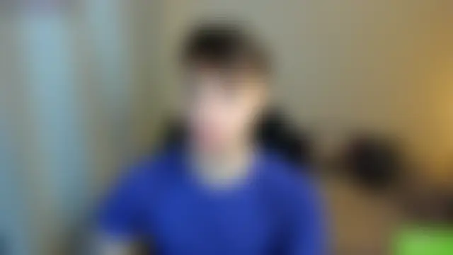 handsome_guy01 élő chatszobája