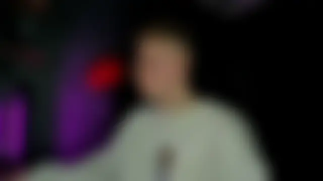 Pokój czatu na żywo – AlexxSweet