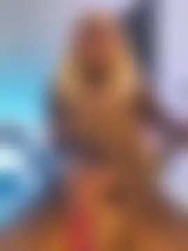 Mara_royal's Webcam Show