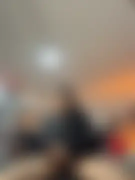 Sebastian_Reed – Naživo chatovacia miestnosť