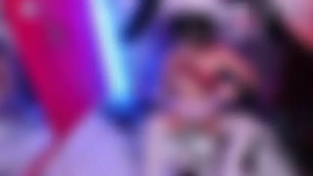 Charlotte_Bms7 Adlı Modelin Web Kamerası Şovu