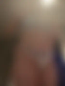 LollyLove_: διαδικτυακό σόου στην κάμερα