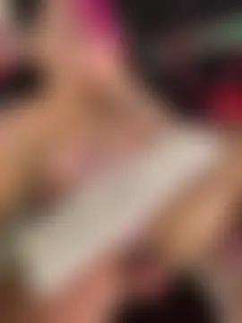 Show webcam de halana_squirts