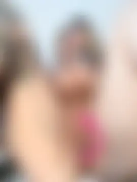 Seks show uživo modela Lovers__Annn na kameri