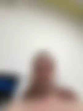 DOMINATOR_SIR-MASTER Adlı Modelin Canlı Sohbet Odası