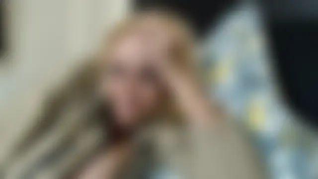 Chatroom XXX en direct de _karolynesyera_