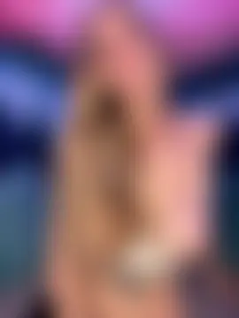 غرفة دردشة ItsDanniG المباشرة