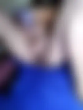 Zu_naa 在線直播表  演