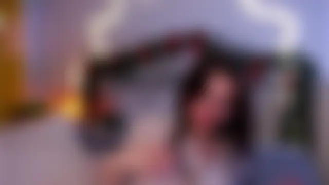 MirnaTellado's Live Chat Room