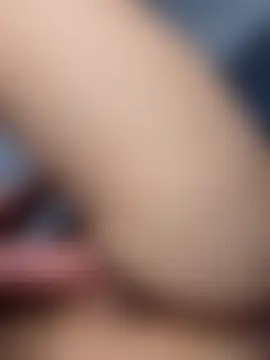 alaia_princess' Live Chat Room