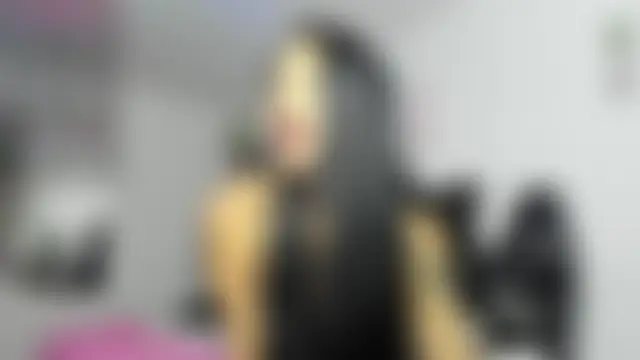 sara_ramirez01's Live Chat Room