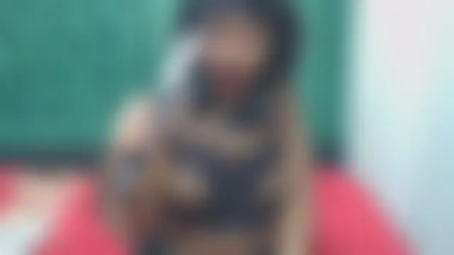 BUNNYCHOWX28's Live Chat Room