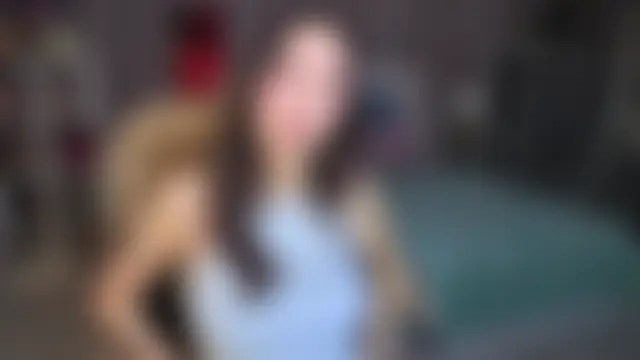 ElinaMotion's Live Chat Room