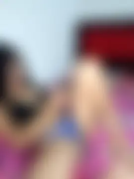 Онлайн секс-шоу CurlyBitch