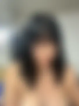 غرفة دردشة emily_acorn المباشرة