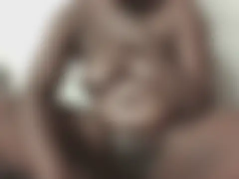 Sexyass100 Live Chatraum