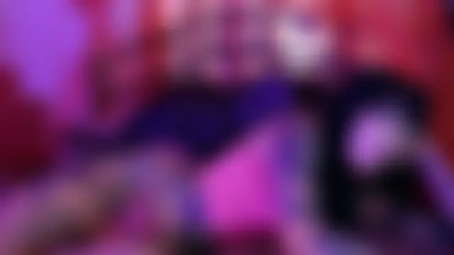 غرفة دردشة heavymetalvixen المباشرة