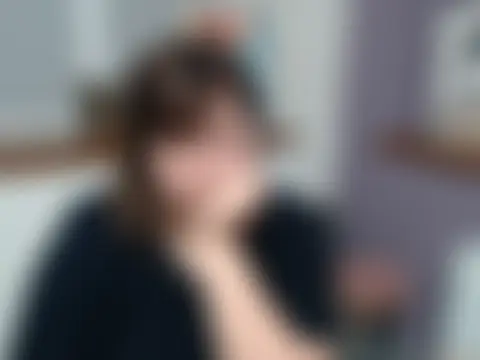 Milfa_meddison's Live Chat Room