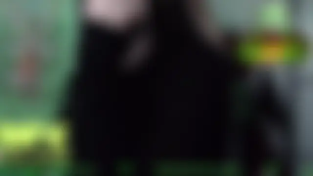 Witch_Emma's Live Chat Room