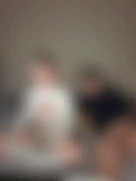 ToxyFoxyy: απευθείας σέξι σόου στην κάμερα