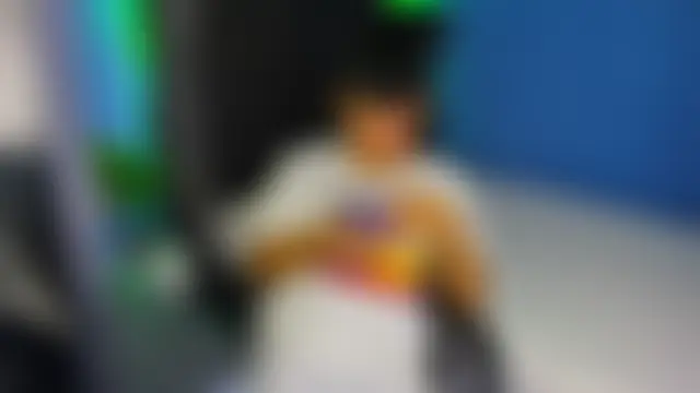 Sala de chat ao vivo de Mikke18