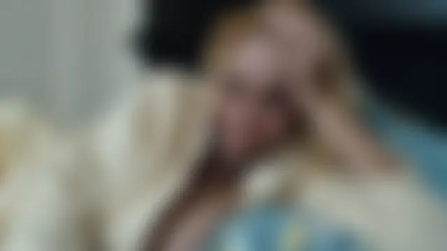 _karolynesyera_: δωμάτιο απευθείας συνομιλίας