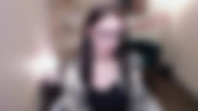 Emily_tender's Live Chat Room