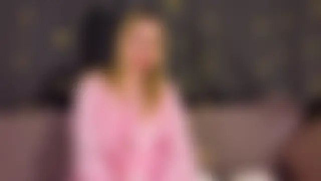 IvetteLabore Live chatroom