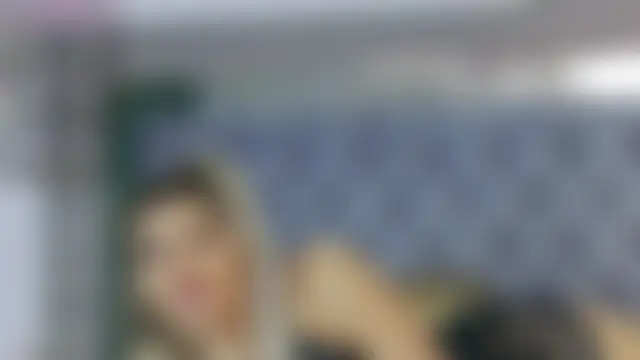 Lorehottie: δωμάτιο απευθείας συνομιλίας