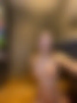 Chat XXX en directo de DirtyyoungIna