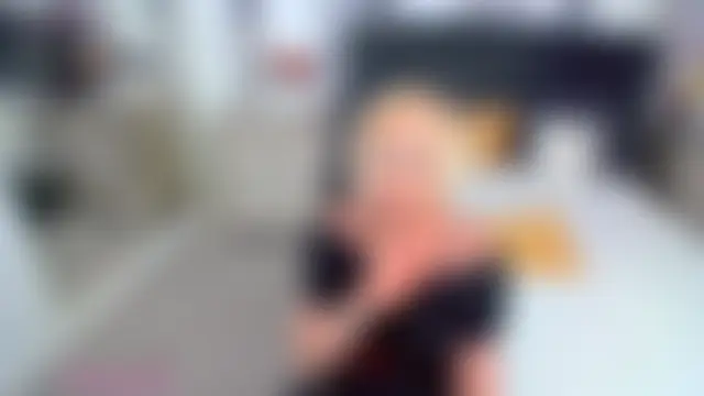 Chat XXX en directo de SuzzySun