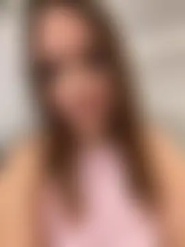 AliceDesmee: δωμάτιο απευθείας συνομιλίας