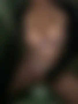 lia-nolimit's Live XXX Chat