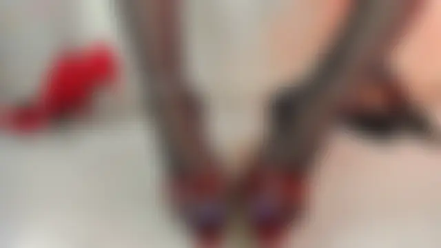 queens_nylon Live chatroom