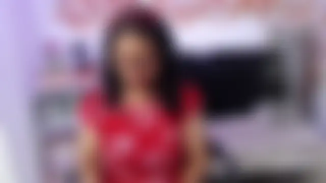 Pertunjukan Kamera Web AmandaPeet