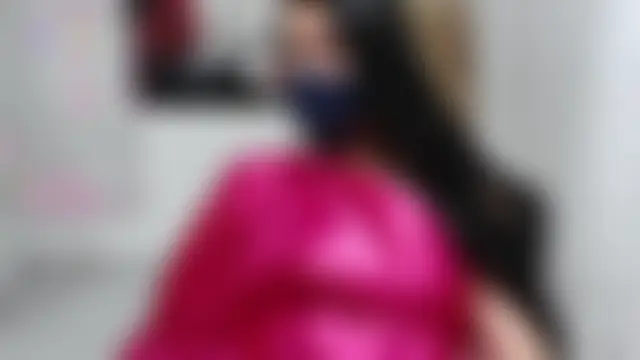 Pertunjukan Kamera Web umarany