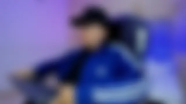 Онлайн чат Nascary_Fox