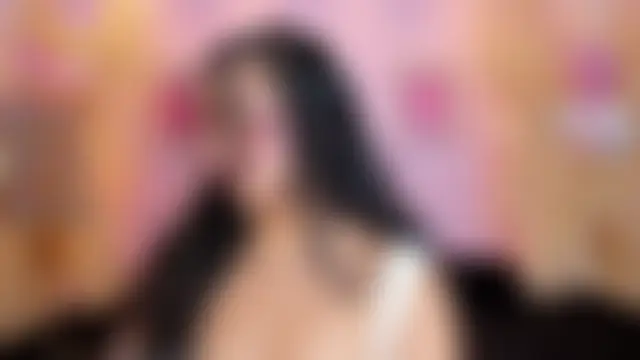 SunnyGilmoree Live Chatraum