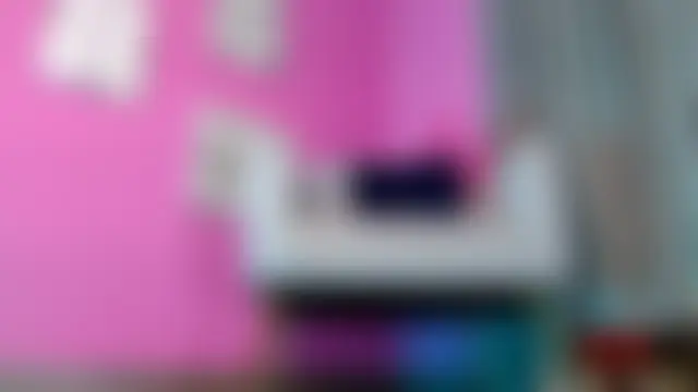 emily_ox0 Show Webcam