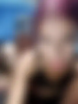 Pokazy przed seks kamerką na żywo – Max_Mela28