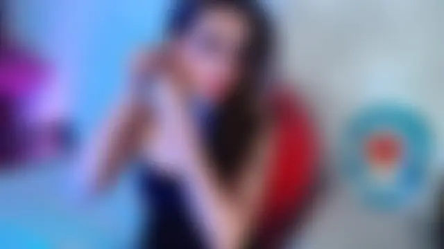 B0rn2Porn: вебкам-шоу