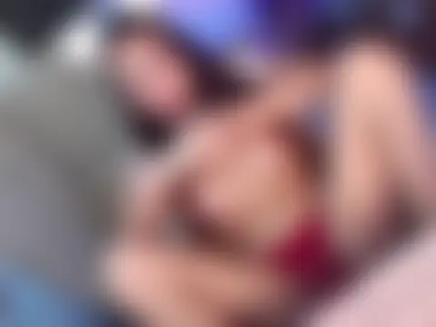 Urasian_goodess Adlı Modelin Canlı Sohbet Odası