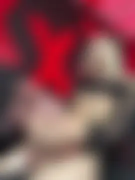 abrilbigcock 现场性爱视讯表演