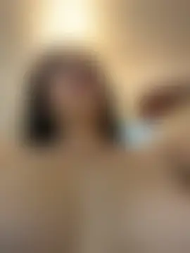 Antonella_Julieta Show in webcam