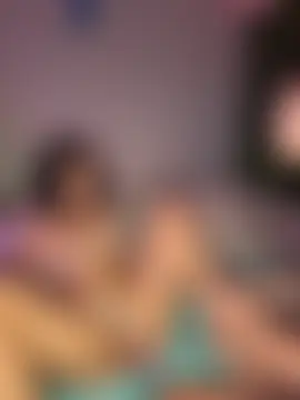 Alice_surprise Show di sesso, in cam, in diretta