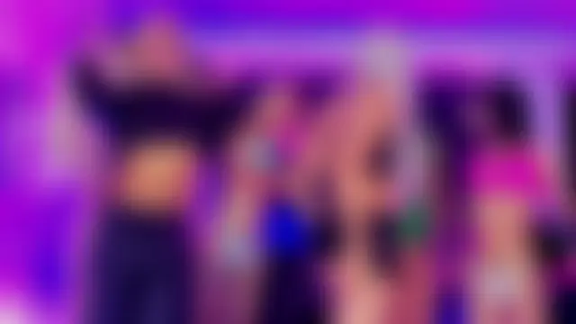 Queens_Wonders_Blonders – live sex-cam-show