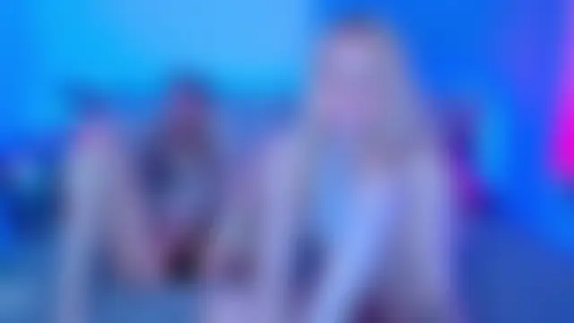 AlexRoseLiRed élő szexkamerás műsora